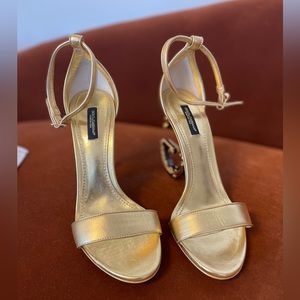 D&G Sculpted Heels